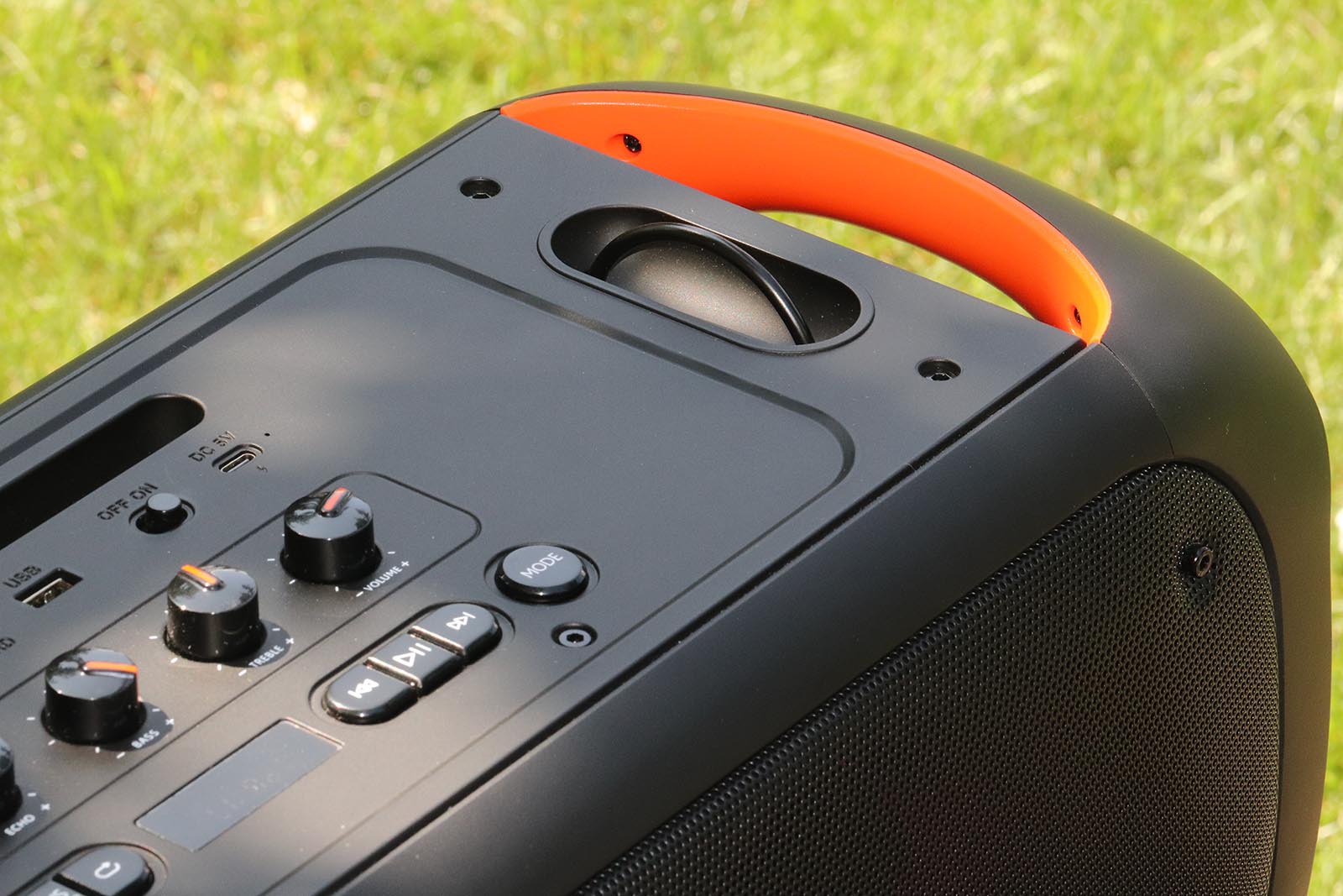 REAL-EL_X-795_portable_acoustics