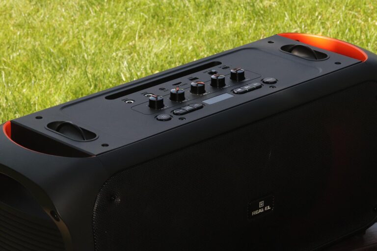 REAL-EL_X-795_portable_acoustics