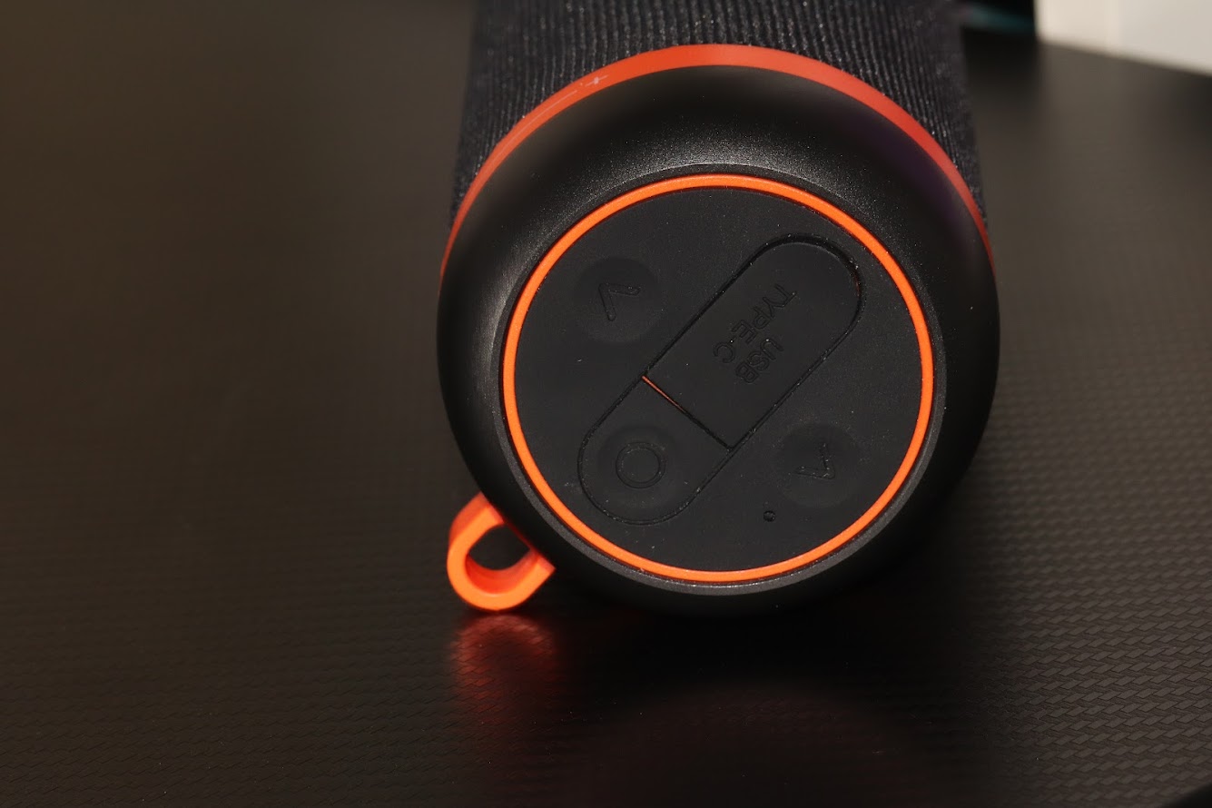 REAL-EL_X-711_portable_acoustics