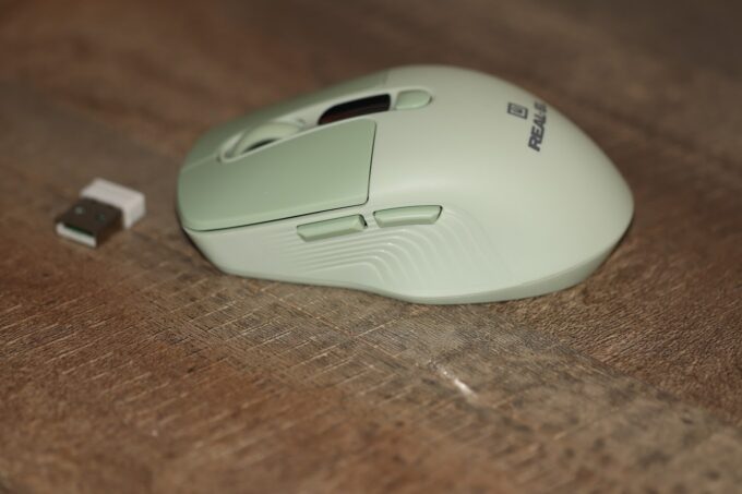 Wireless-optical-mouse-REAL-EL RM-481W