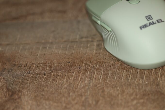 Wireless-optical-mouse-REAL-EL RM-481W