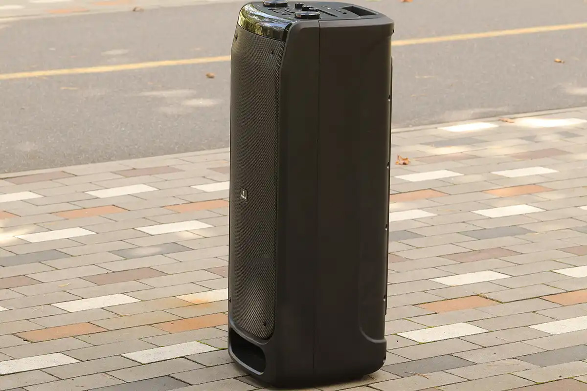 REAL-EL_X-797_portable_acoustics