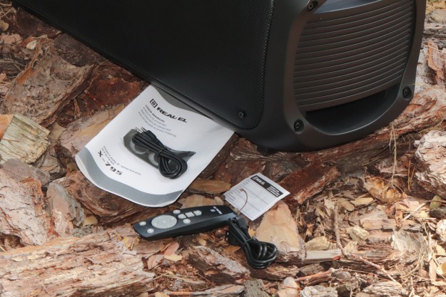 REAL-EL_X-795_portable_acoustics