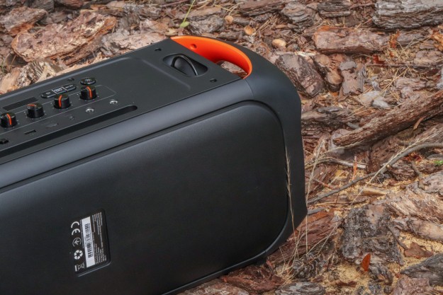 REAL-EL_X-795_portable_acoustics