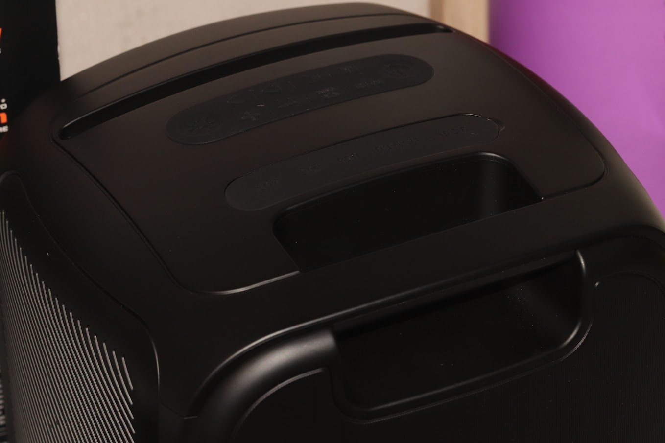 Portable-speaker-system-REAL-EL-X-760