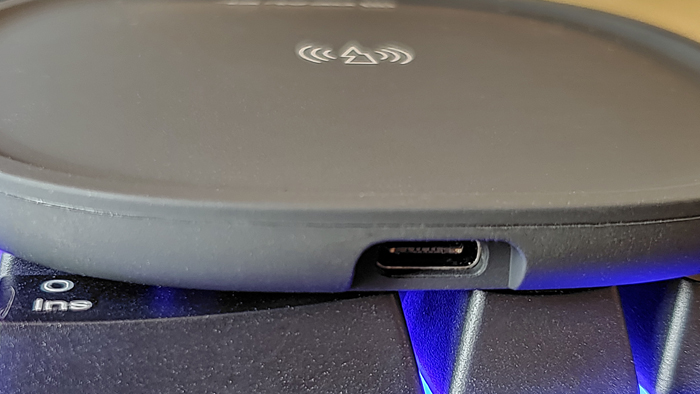 Порт зарядного пристрою REAL-EL WL-740 port-zaryadnogo-pristroyu-real-el-wl-740
