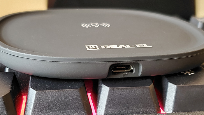 Порт зарядного пристрою REAL-EL WL-740 port-zaryadnogo-pristroyu-real-el-wl-740