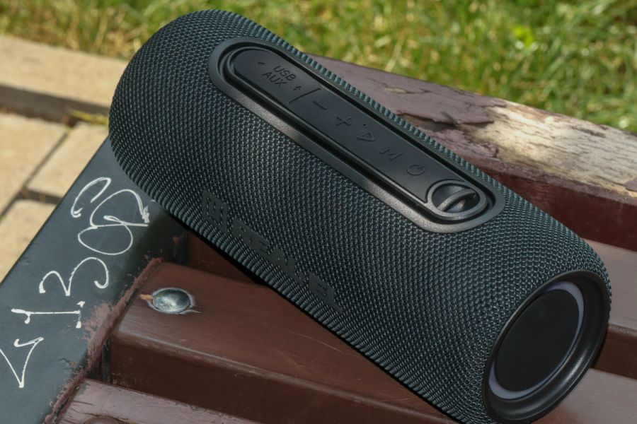 REAL-EL_X-715_portable_acoustics