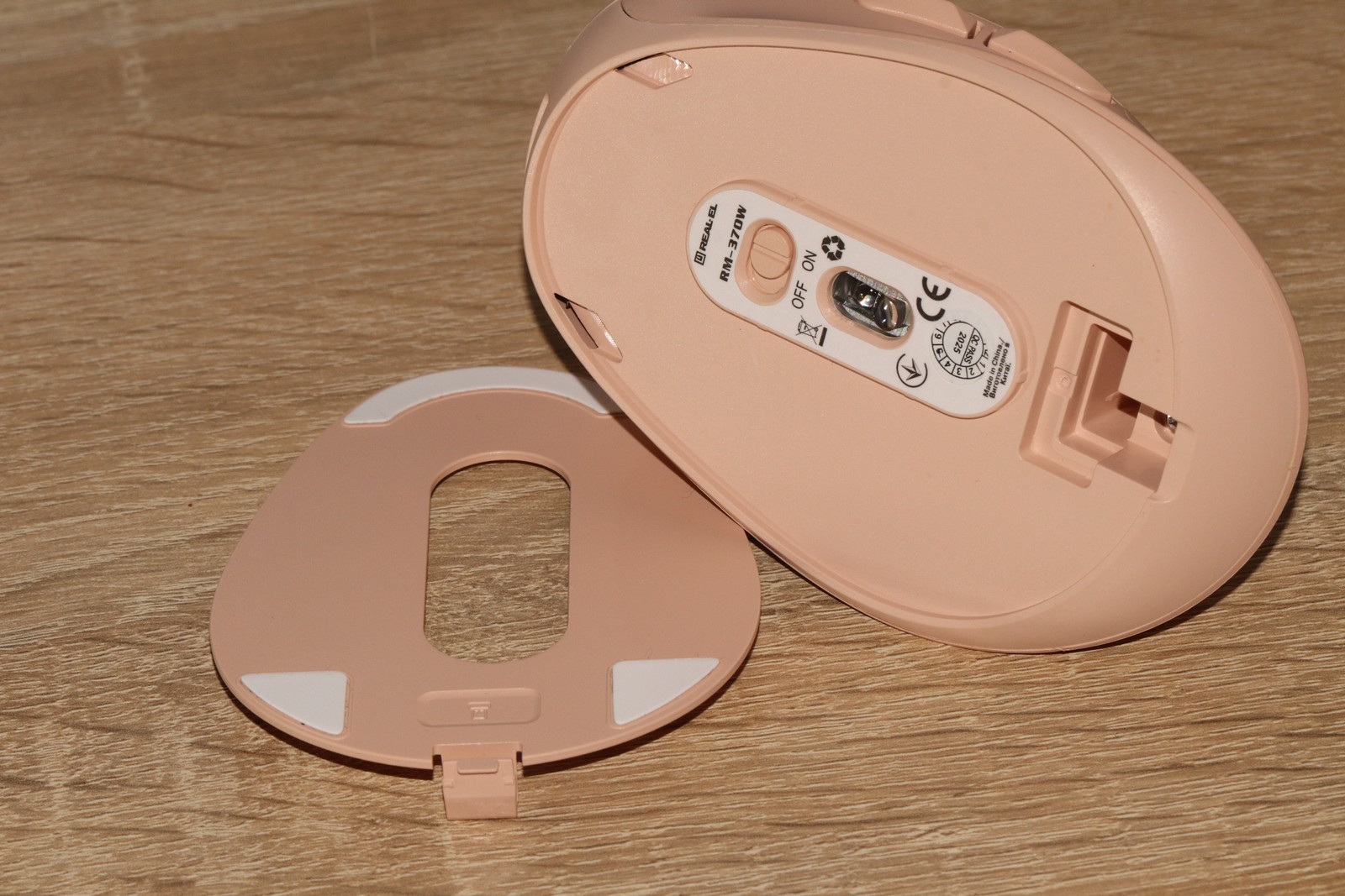 REAL-EL_RM-370W_wireless_mouse