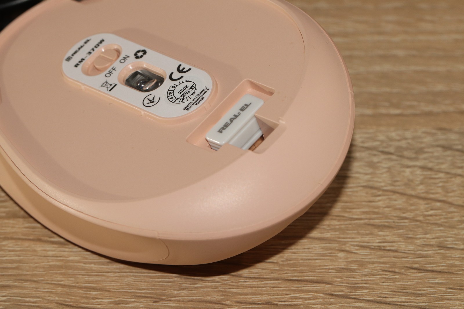 REAL-EL_RM-370W_wireless_mouse