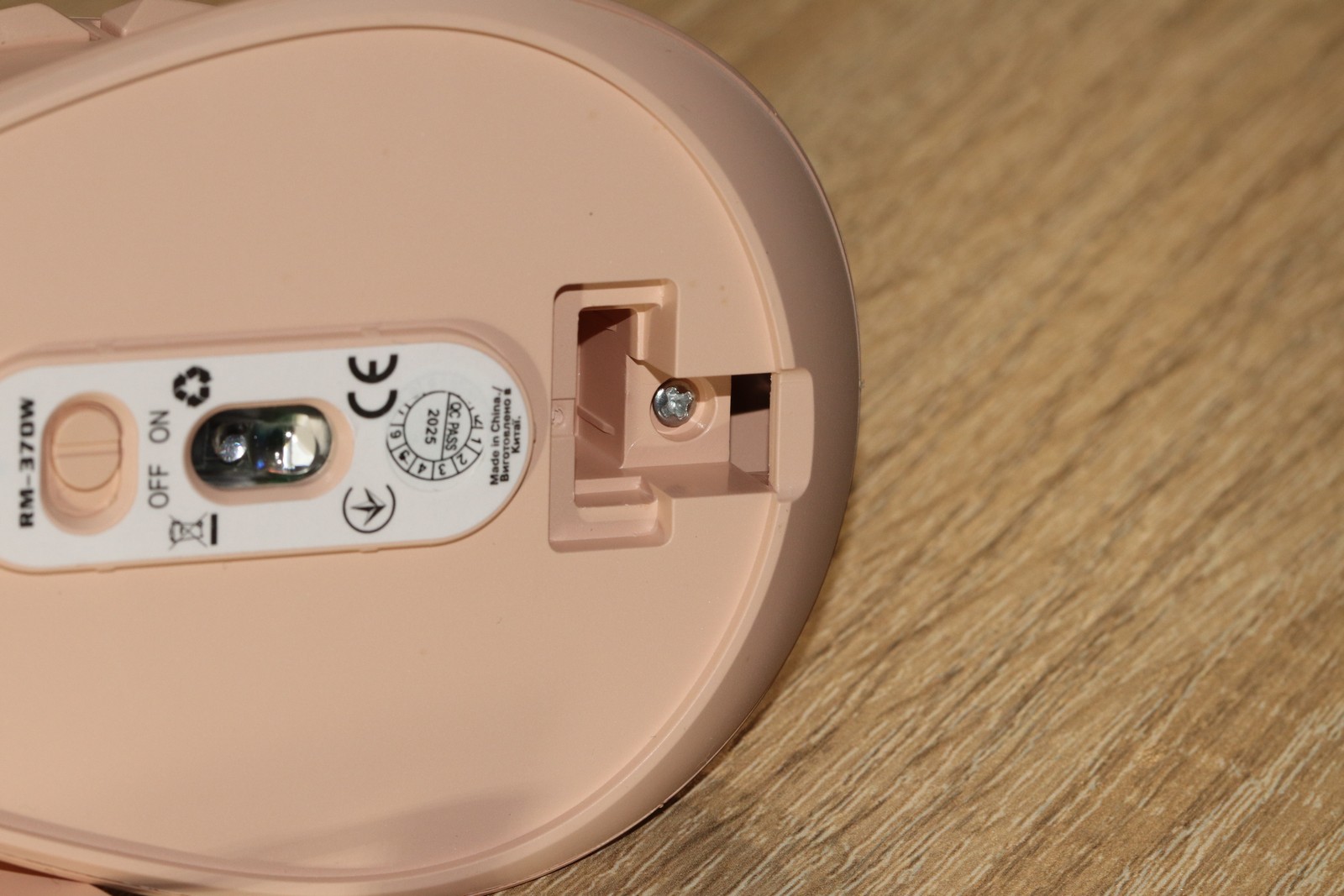 REAL-EL_RM-370W_wireless_mouse