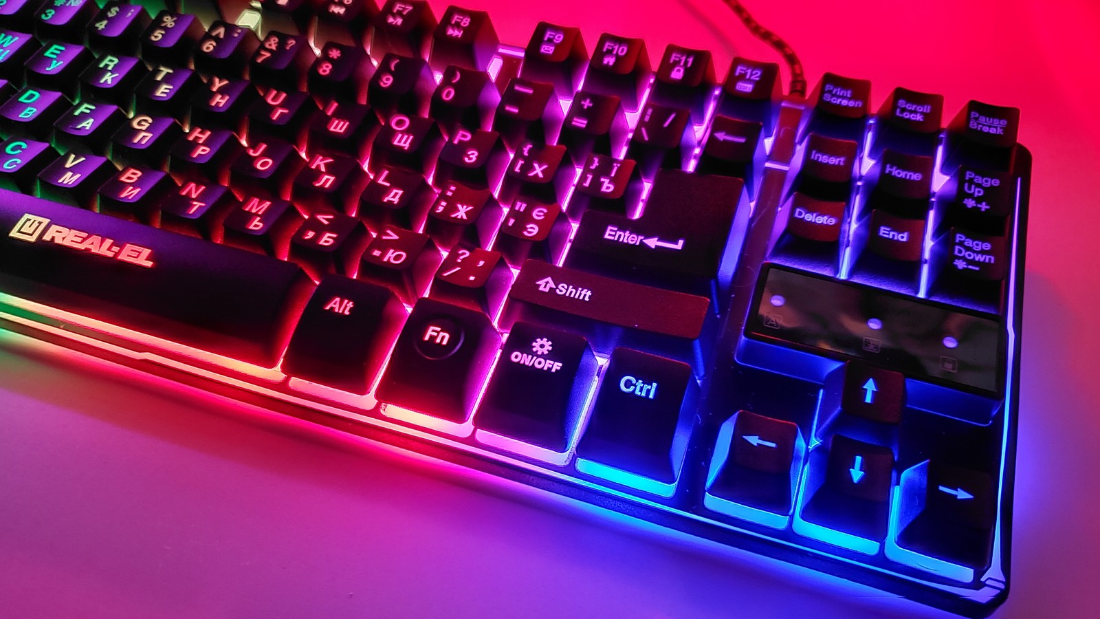 Фото підсвічування клавіатури REAL-EL Gaming 8710 TKL Backlit